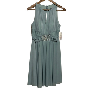 Jessica Howard Sleeveless Mint Green Knee Length Dress 10P